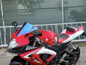 Suzuki Gsxr 600 cm k7 — miniatura 10