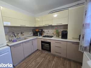 Apartament 2 cam eta.1+2 camere in mansarda,2 bai,V.Lupului Cod:160956 — miniatura 6