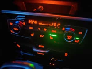 BMW 218 D Gran Tourer Facelift — miniatura 4