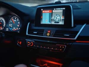 BMW 218 D Gran Tourer Facelift — miniatura 6
