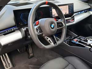 BMW M5 2025 hibrid plug-in second hand — miniatura 4