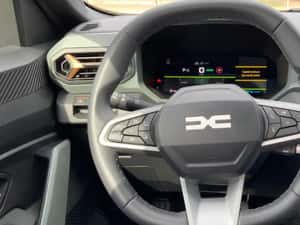 DACIA BIGSTER EXTREM HYBRID AUTOMAT 2025 — miniatura 4