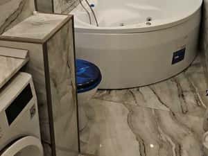 apartament 3 camere GORJULUI