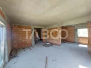 Casa de vanzare 147 mpu si 5 camere 434 mp teren Cristian Sibiu — miniatura 5