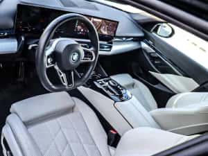 Bmw i5 e drive 40 Electric 2024 340 cp — miniatura 8