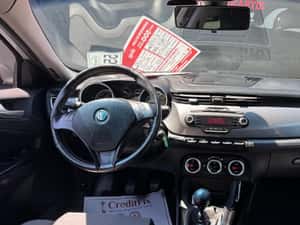 ALFA ROMEO GIULIETTA-2.0D — miniatura 4