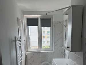 Zona Orizont, apartament 2 camere renovat — miniatura 5