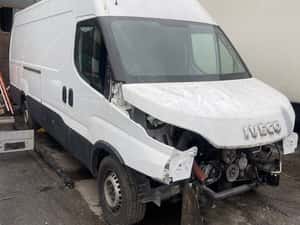 Dezmembrez Iveco Daily Euro 5,6 2.3 3.0 — miniatura 3