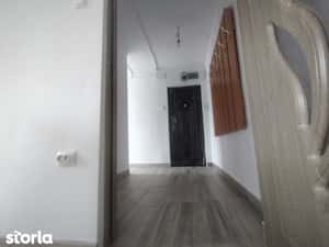 Proprietar, vand apartament 2 camere, tip X — miniatura 5