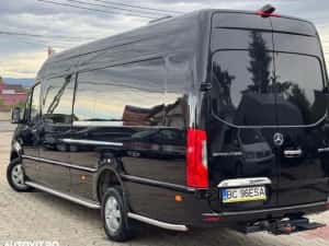 MERCEDES SPRINTER 319 CDI 190 CP Maxi-Lung 7XLOCURI SI FRIG Se Conduce Cu Categoria B Unic Proprietar Cumparat de Nou Tiriac Bacau Stare Tehnica 10 ++ — miniatura 3