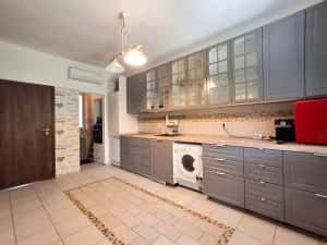 Casa individuala 4 camere Balotesti Good Afternoon Residence — miniatura 9