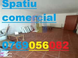 Spatiu comercial, 60 mp, 3 camere, vitrina stradala, zona  Ultra Centr