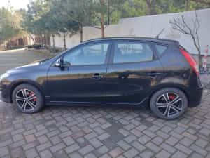 Vând Hyundai i30 1.6crdi 2011 recent înmatriculat Ro — miniatura 5