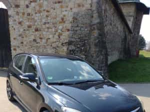 Vând Hyundai i30 1.6crdi 2011 recent înmatriculat Ro — miniatura 9