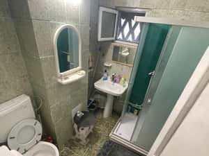 Apartament 2 camere Centru, etaj 2, boxa — miniatura 6