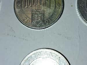 Monede 1000 lei, anii 2000, 2001, 2002, 2003 si 2004, pret 150 lei toate! — miniatura 3