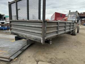 Bena bene basculabile pe comanda iveco man atego  daf — miniatura 7