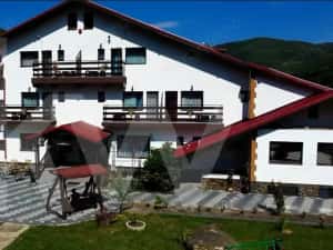 Lacul de Argint, pensiune 14 camere cu restaurant și lac în zonă premium! — miniatura 8