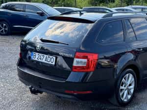 Skoda Octavia Automată 116 HP Diesel — miniatura 3