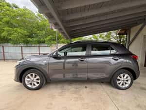 Kia Stonic Crossover~ Motorizare 1.4 Benzina 4 cilindri motor aspirat + GPL  96 CP – cutie manuala — miniatura 5