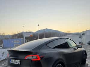Vând Tesla Model Y Performance, Dual Motor AWD, prima înmatriculare 09.01.2023. — miniatura 4
