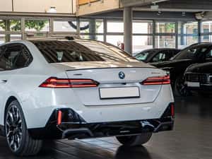 BMW 550e xDrive M Sport PRO — miniatura 7