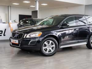 Volvo XC40 2012, Diesel, 267007 km, Negru, Semi-automată — miniatura 3