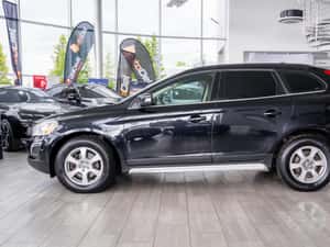 Volvo XC40 2012, Diesel, 267007 km, Negru, Semi-automată — miniatura 5