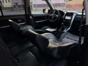Suzuki Grand Vitara 2011 EURO 5 motor 1,9 diesel 129 cp. 4x4 la buton — miniatura 6