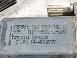 Macara dreapta fata 8k0959802a Audi Q7 4L (2005 - 2009) — miniatura 6