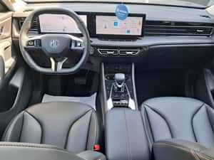 MG HS SUV 2024, 2.216 km, 170 cp, automată, Benzină — miniatura 6