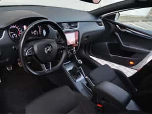 Skoda Octavia VRS 2.0TDI - 184Cp / GARANTIE / CarPlay / Distronic — miniatura 6