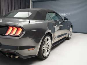 Ford Mustang Automată 450 HP Benzină — miniatura 3