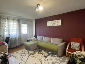 Apartament 3 camere CETATE