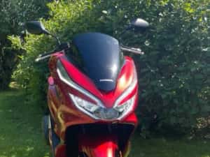Honda PCX 125 2018 ABS impecabil import Germania km putini — miniatura 8