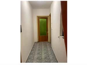 Apartament  Decomandat, 2 Camere, Zona Vasile Aaron — miniatura 6