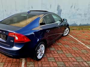 Volvo S60 1.6 D2 115 CP, Automat/ Piele Crem/ Trapă/ Xenon/ CitySafety — miniatura 4