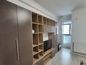 Inchiriez garsoniera Militari Residence