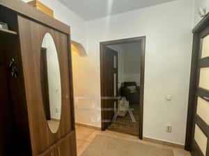 3 camere, 2/4, bloc 1980, 3 balcoane-Gorjului — miniatura 4