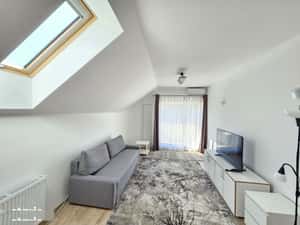 Apartament 2 camere etaj 2/2 în casa tip vila, Brasov - Tractorul