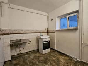 Oferta vanzare ap. 3 cam cf 1, decomandat, Razboieni, coaja, 72500 euro — miniatura 3