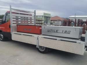 Lada scule iveco mercedes peugeot doka ford — miniatura 2