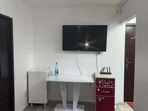 Închiriez Apartament 2 camere — miniatura 6