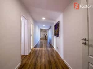 Casa 3 camere cu spatiu comercial in Carani - ID V4331 — miniatura 5