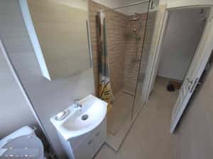 Apartament doua camere proaspat renovat si amenajat Rond Nitu Vasile. — miniatura 3