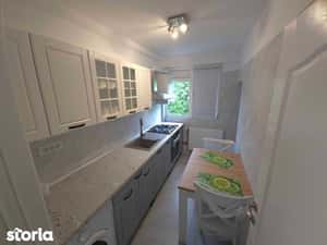 Apartament doua camere proaspat renovat si amenajat Rond Nitu Vasile. — miniatura 4