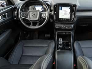 Volvo XC40 Hibrid 262 CP Automată - Second Hand — miniatura 6