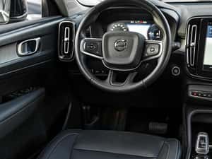 Volvo XC40 Hibrid 262 CP Automată - Second Hand — miniatura 7