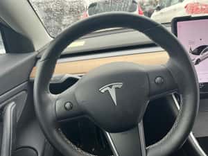 Tesla Model 3, 2020, 129.000 km, 22.000 EUR — miniatura 7