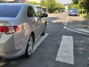 Honda Accord 2.2 Diesel 190 cp — miniatura 4